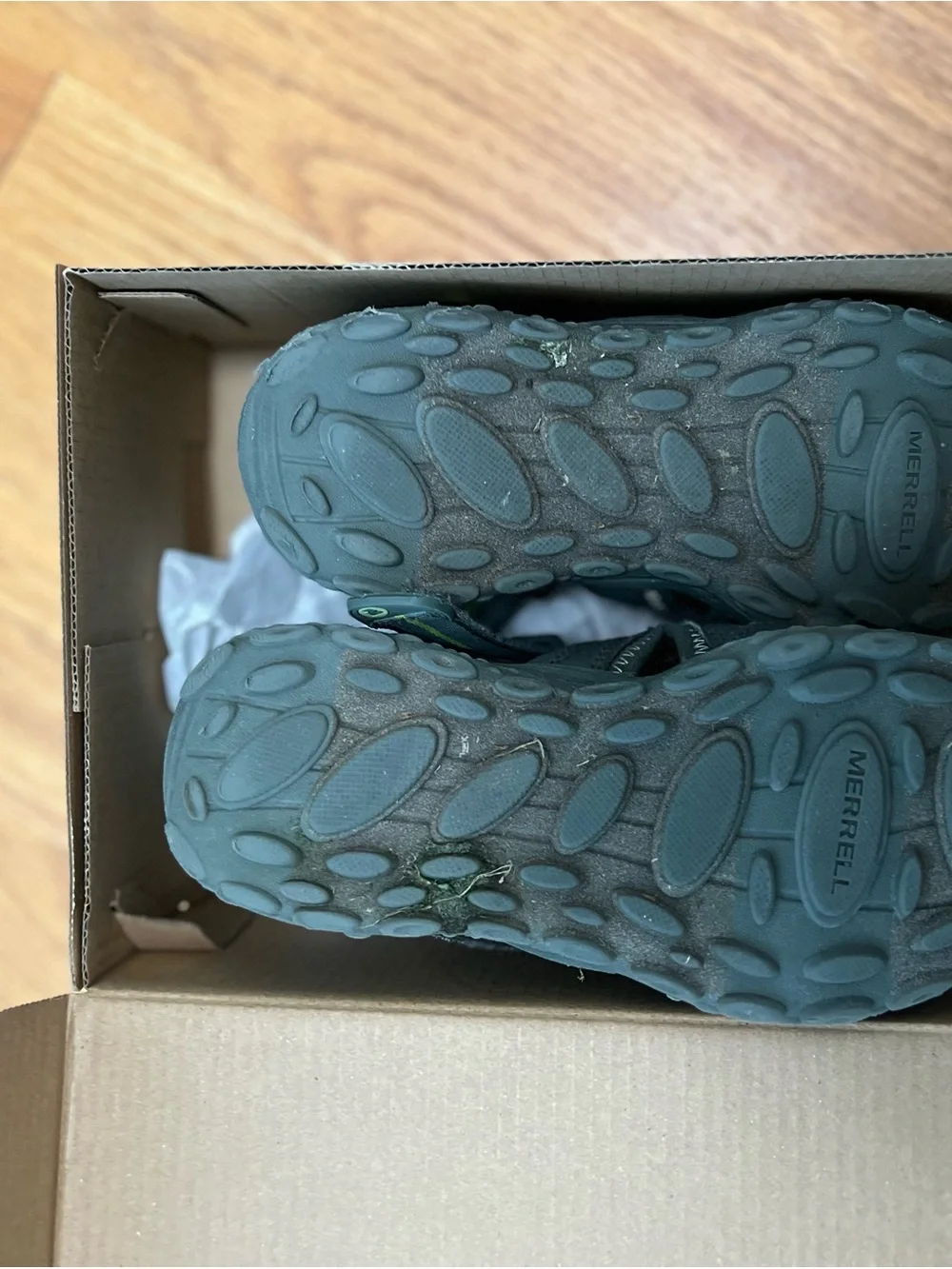 Kids Active Closed-Toe Sandals in Olive Green and Lime